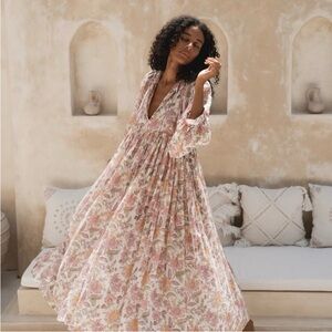 DAUGHTERS OF INDIA Kyra Maxi Floral Dress In Fuchsia Bloom Size Large